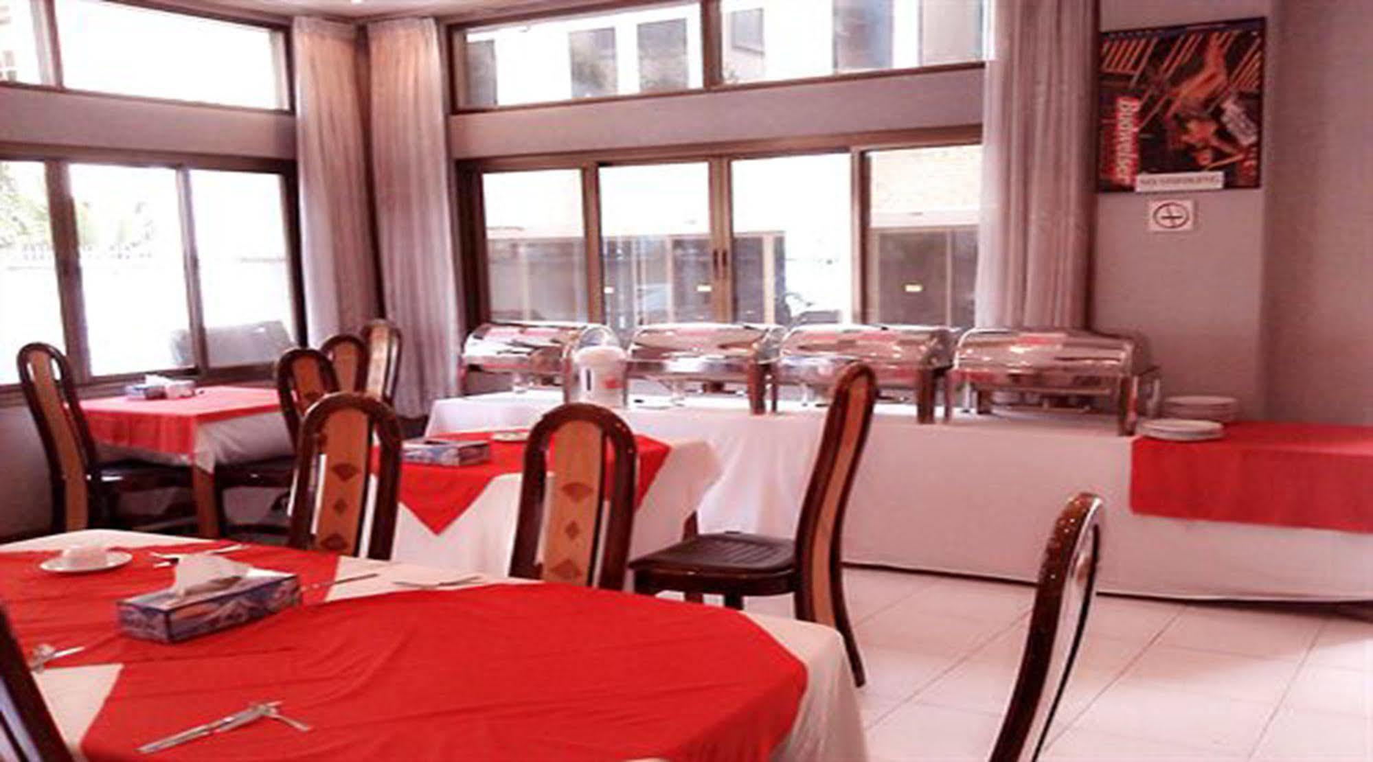 Hotel Windsor Rangun Kültér fotó
